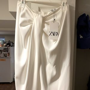 Zara skirt - new with tags
